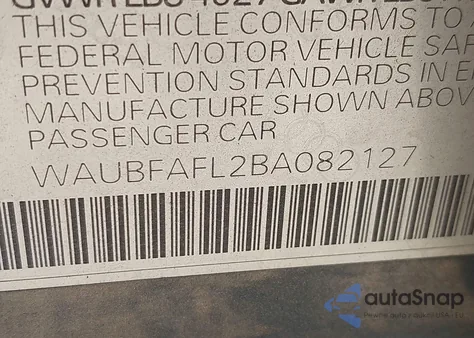 2011 Audi A4 2.0T Premium z USA, uszkodzony, nr VIN WAUBFAFL2BA082127